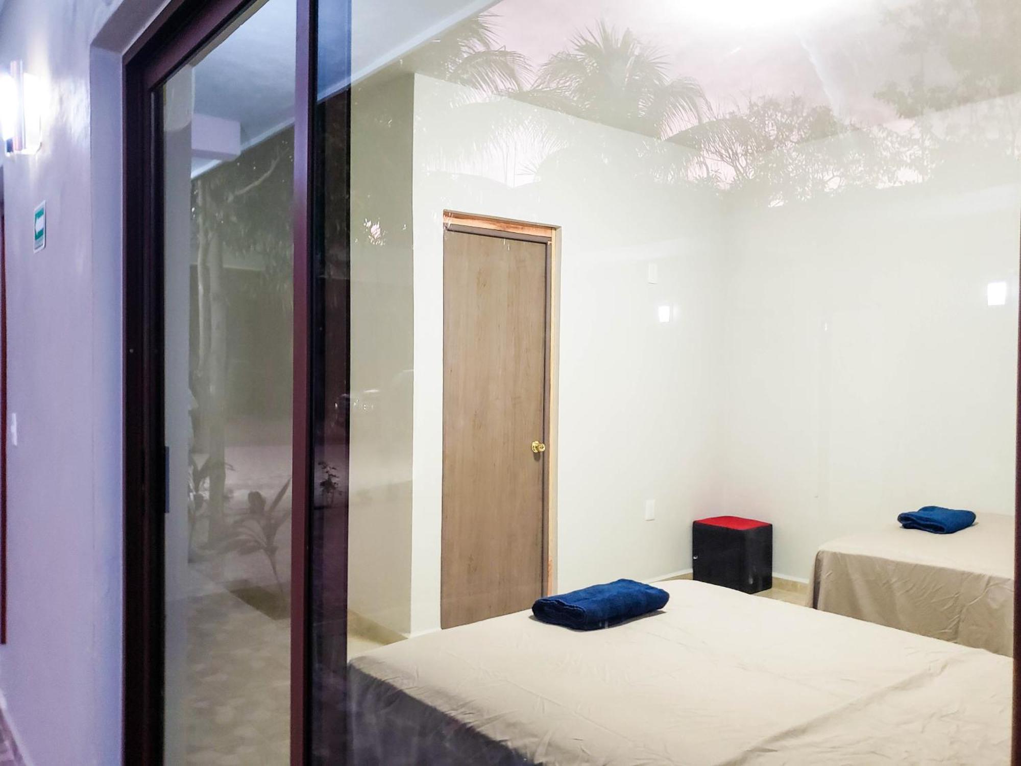 בקאלאר Hotel Blue Turtle מראה חיצוני תמונה