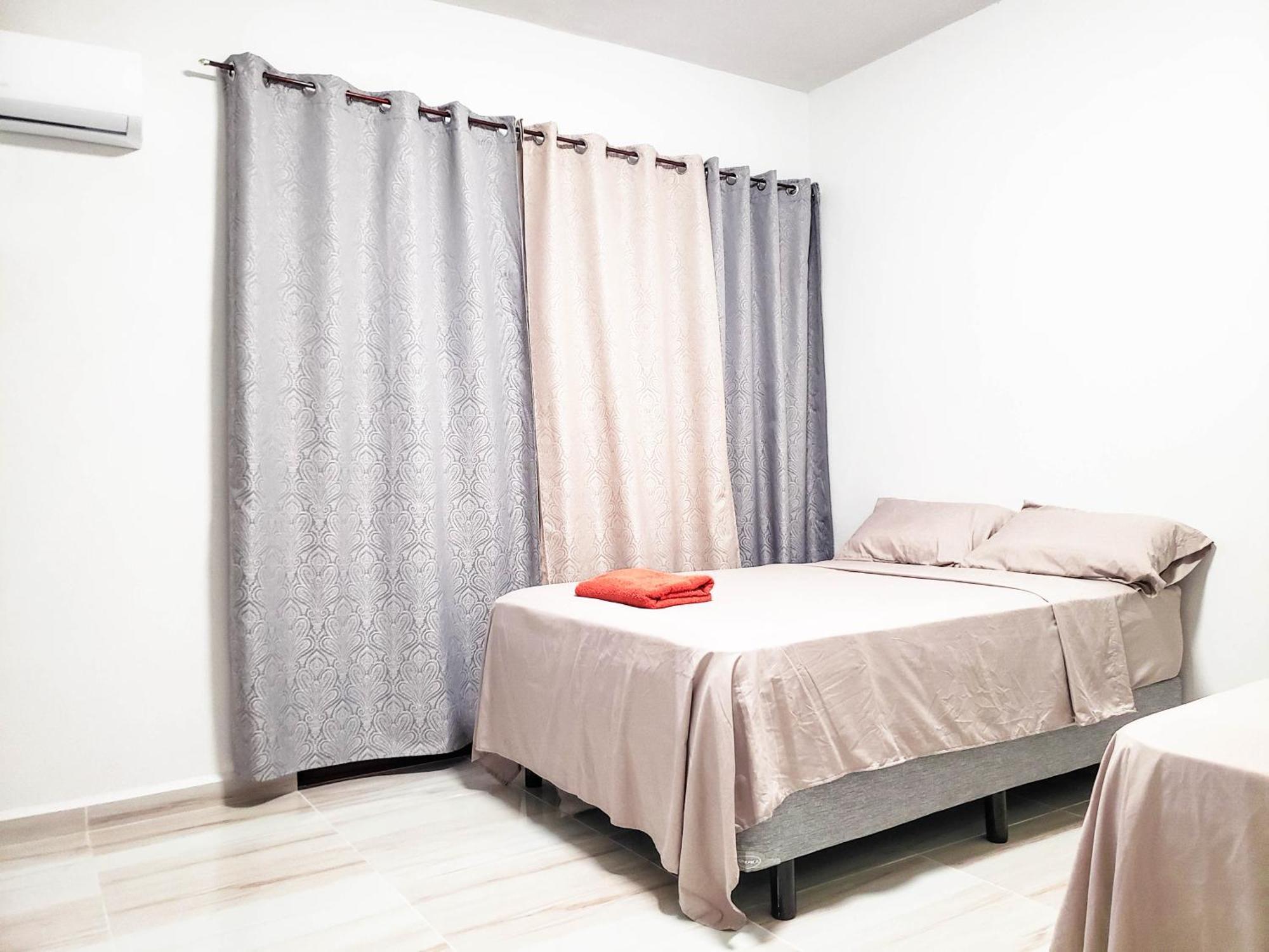 בקאלאר Hotel Blue Turtle מראה חיצוני תמונה