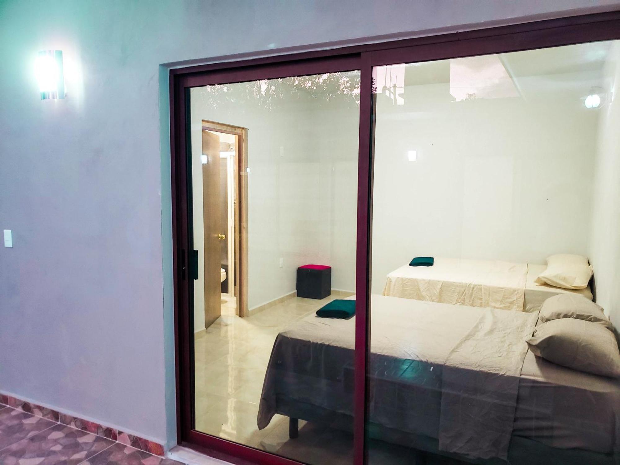בקאלאר Hotel Blue Turtle מראה חיצוני תמונה